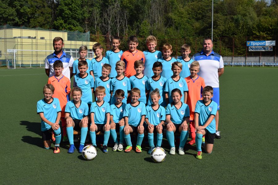 U11 U11