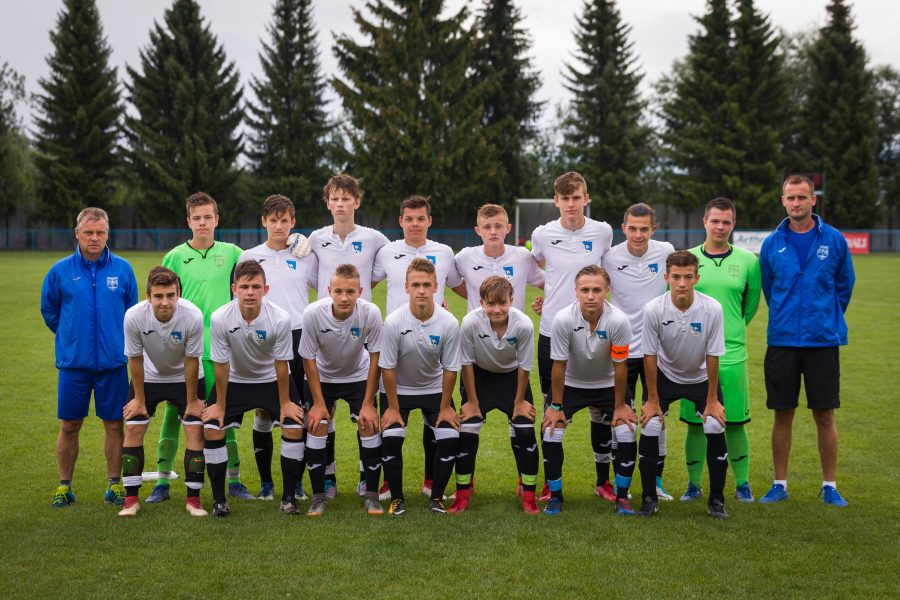 U17 U17